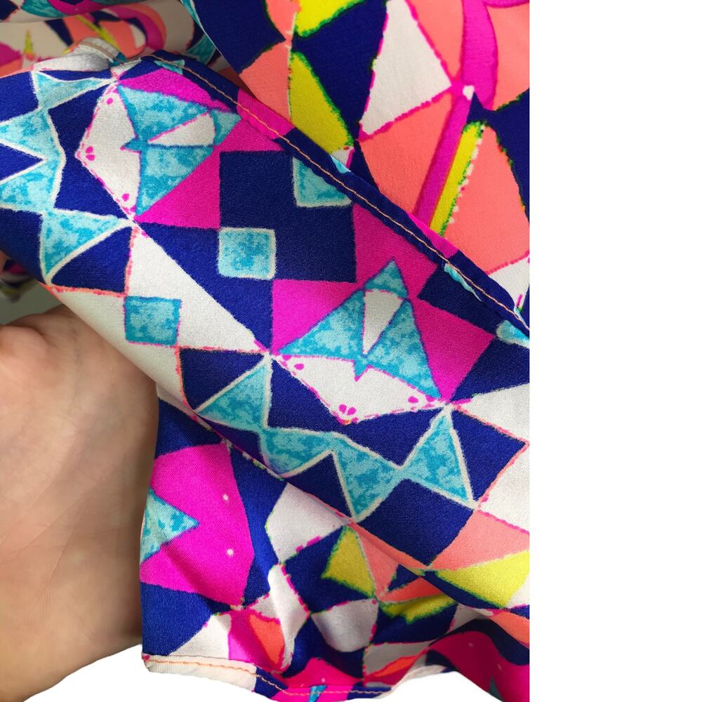 Alice + Trixie Women's XS Amber Top Long Sleeve Coral Silk V-Neck Geometric NWT - Picture 5 of 9